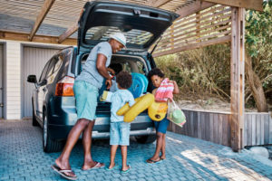 faire ses valises pour aller au camping le Laha