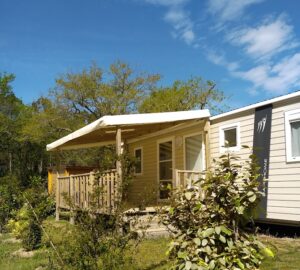 printemps au camping dans les Landes